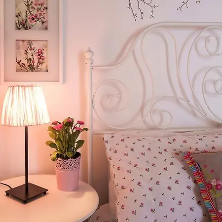 Attico Finocchiaro - Terrazza In Centro Wifi Free 아파트 팔레르모