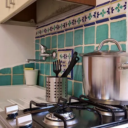 아파트 Attico Finocchiaro - Terrazza In Centro Wifi Free 팔레르모